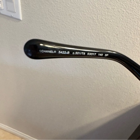 CHANEL Sunglasses. AUTHENTIC & POLARIZED. Black frame grey lenses. ❗️LIKE NEW ‼️ - Picture 8 of 11